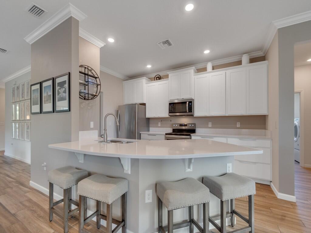 POINTE WEST EAST VILLAGE PHASE 2B - Residential