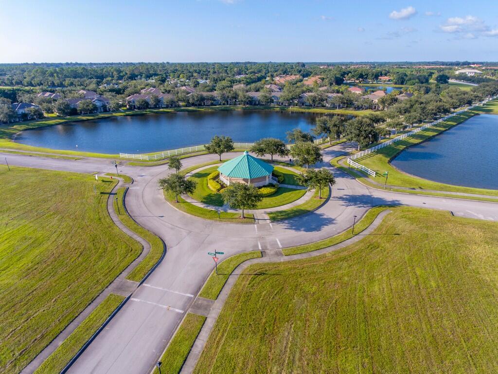 POINTE WEST EAST VILLAGE PHASE 2B - Residential