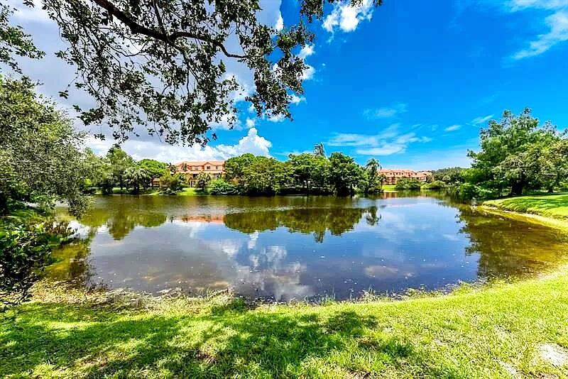 BAHIA AT DELRAY CONDO - Residential