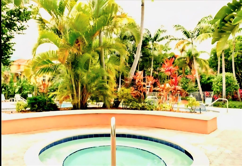 Photo of 1020 Crystal Way #L, Delray Beach, FL 33444 (MLS # R11145801)