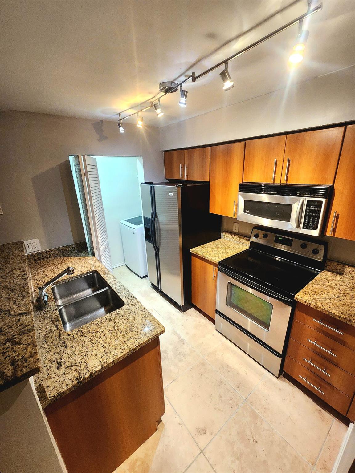 BAHIA AT DELRAY CONDO - Residential