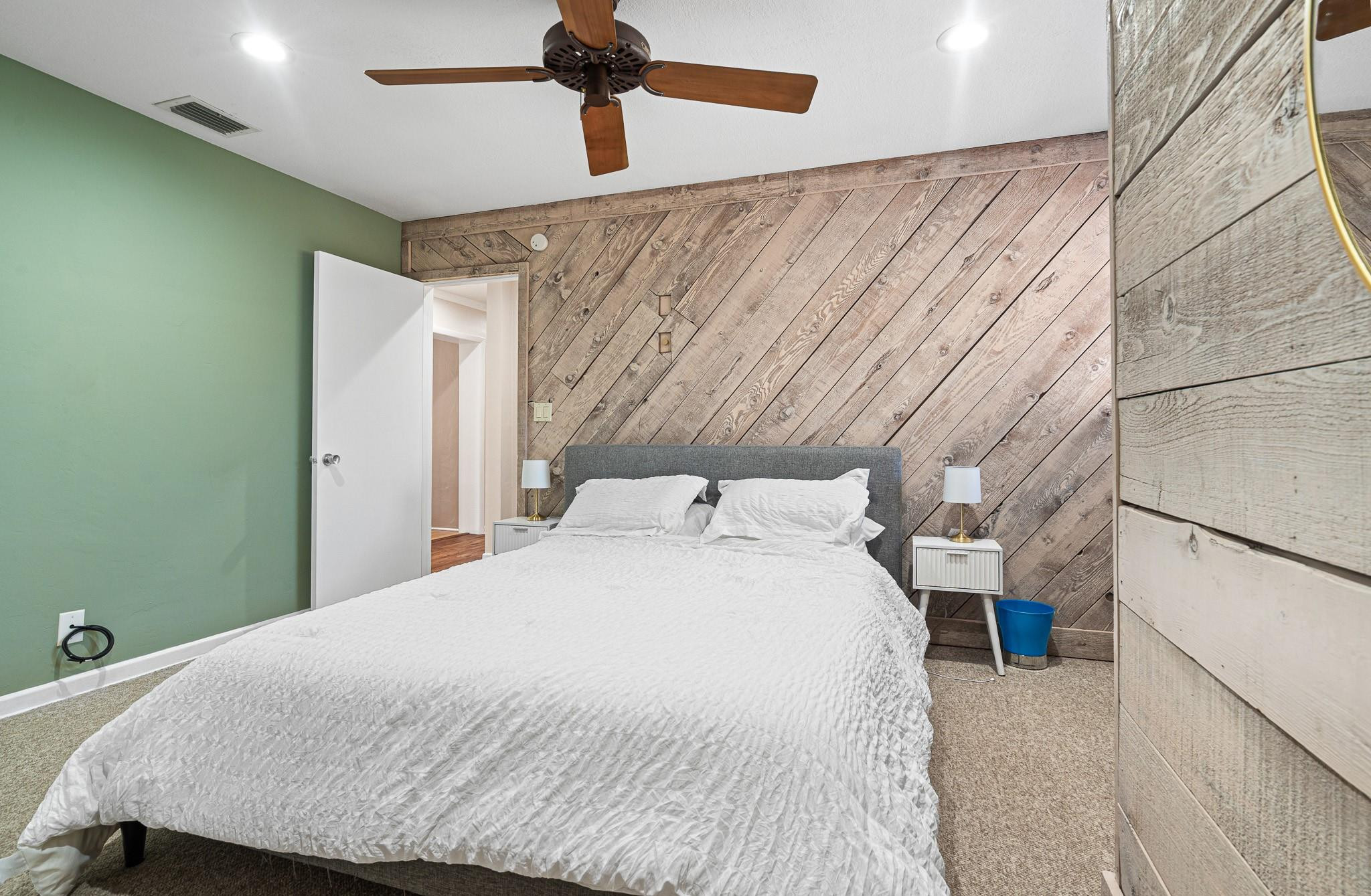 Tunison Palms/Old Floresta - Residential Lease