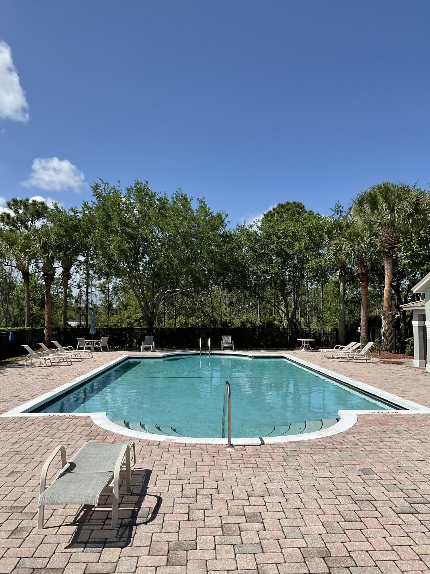 MARTINS CROSSING - Residential Lease