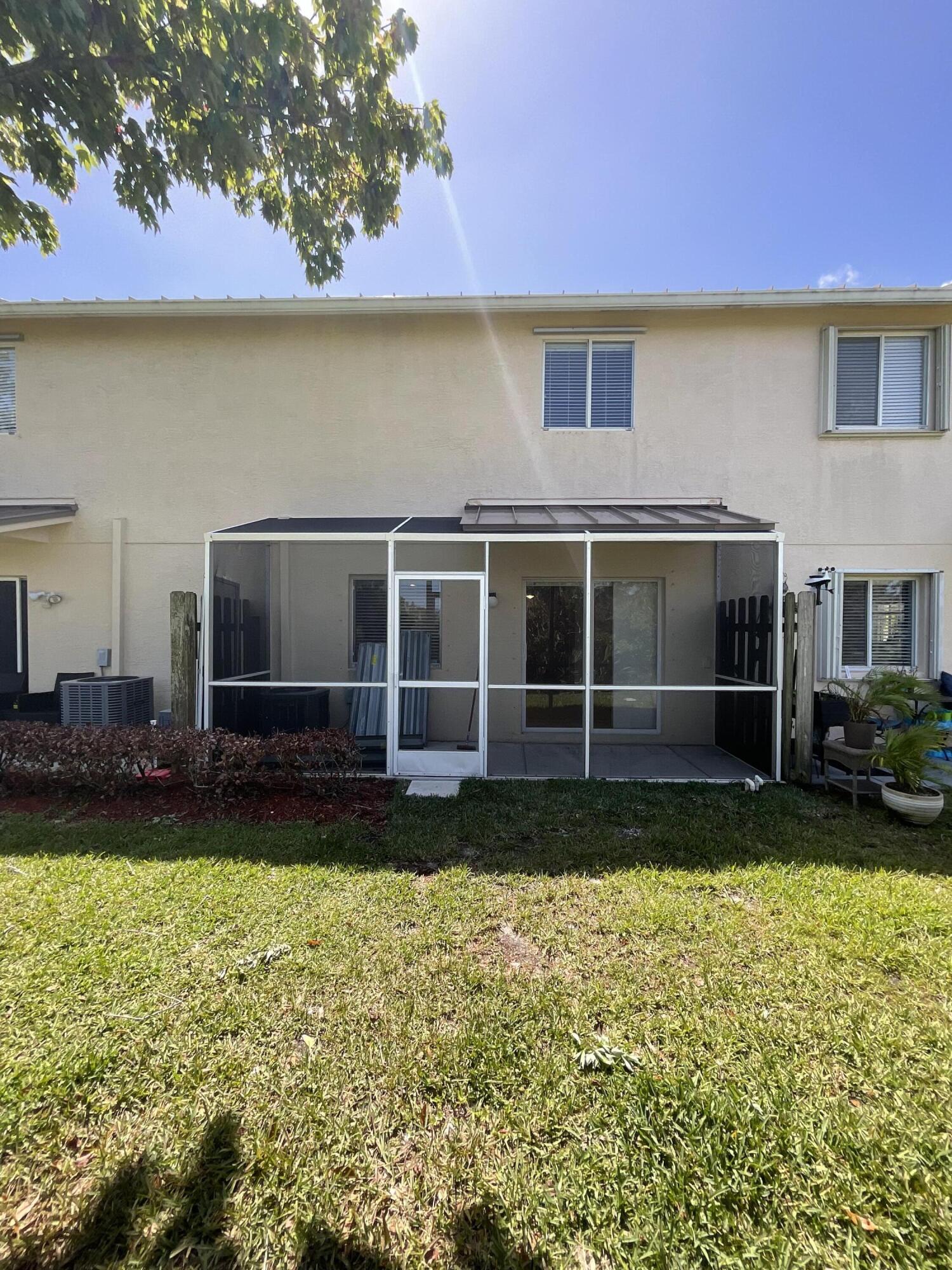 MARTINS CROSSING - Residential Lease