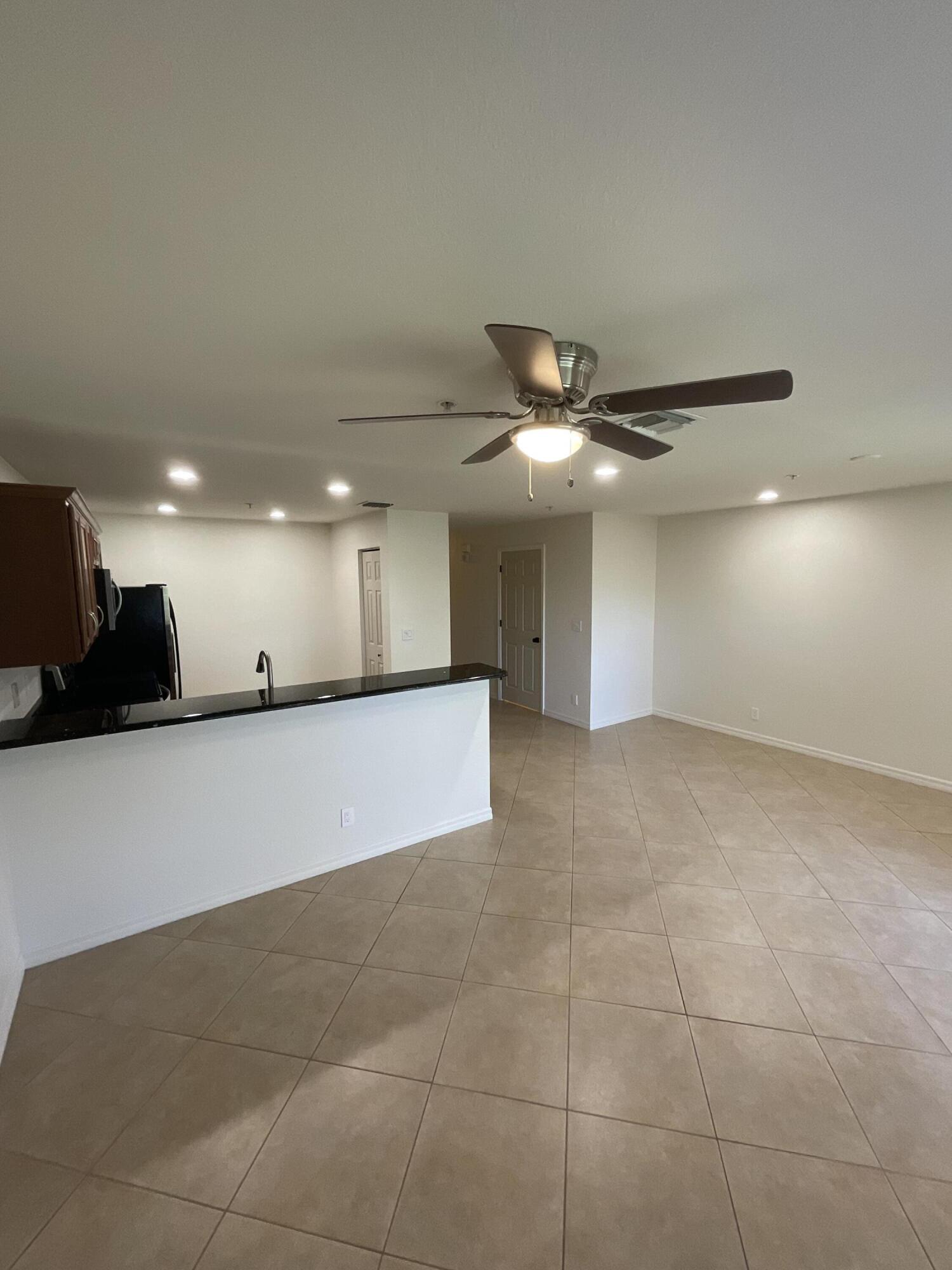 MARTINS CROSSING - Residential Lease