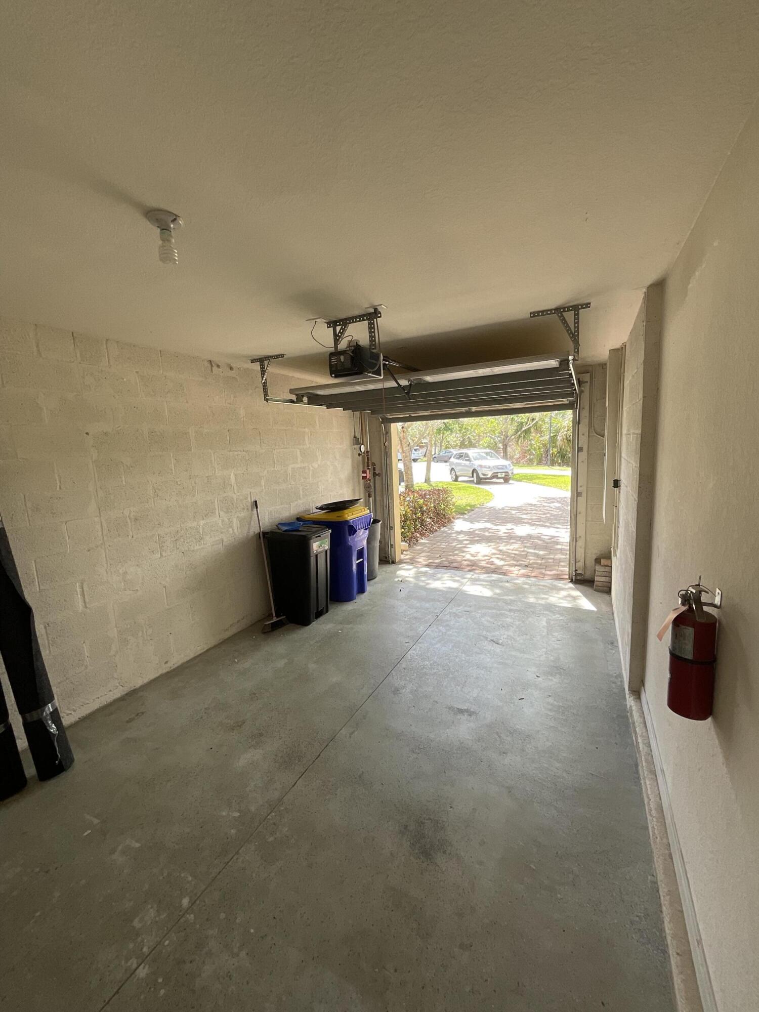 MARTINS CROSSING - Residential Lease