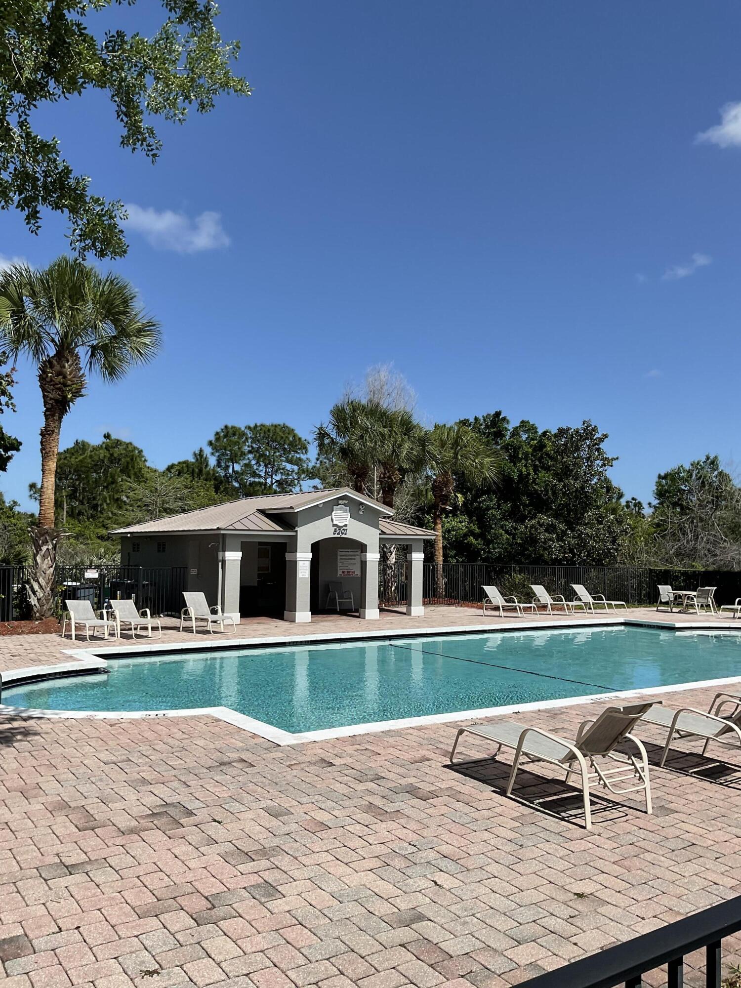 MARTINS CROSSING - Residential Lease