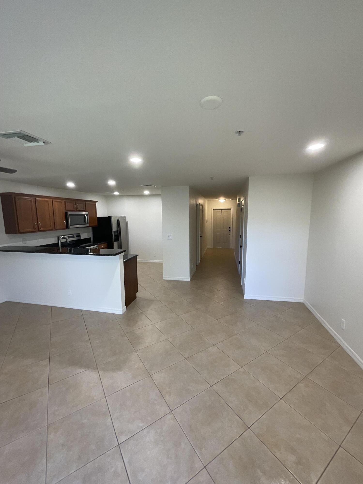 MARTINS CROSSING - Residential Lease