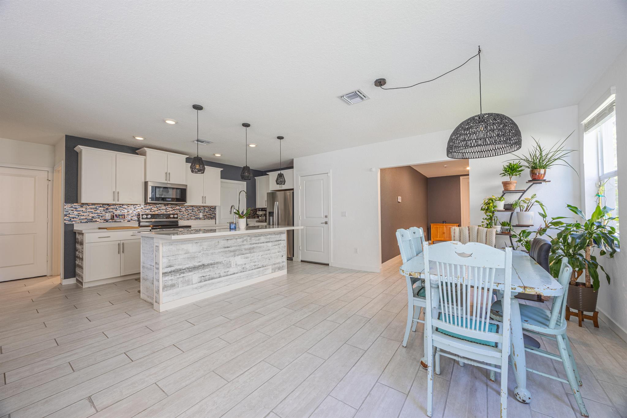 JAXON PARK - Residential Lease