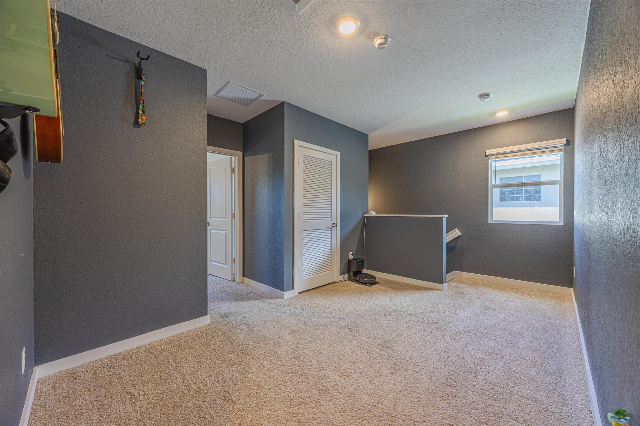 JAXON PARK - Residential Lease