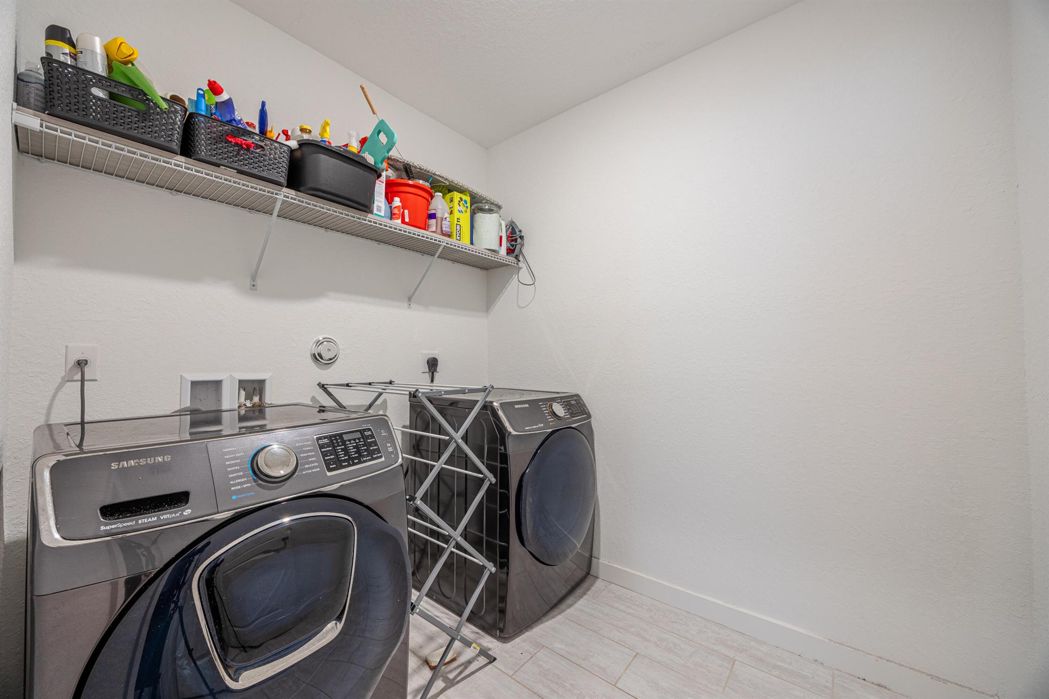 JAXON PARK - Residential Lease