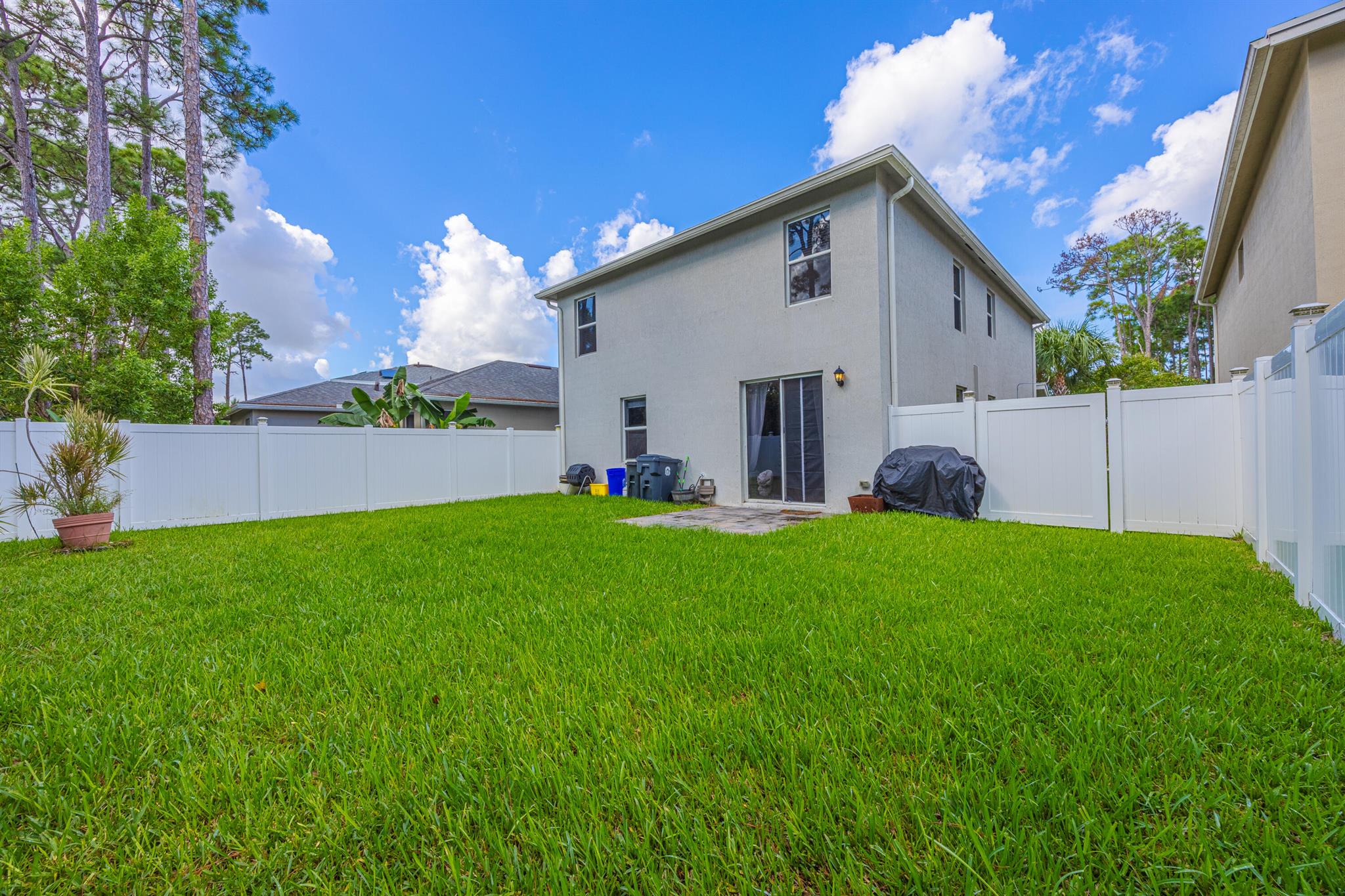 JAXON PARK - Residential Lease
