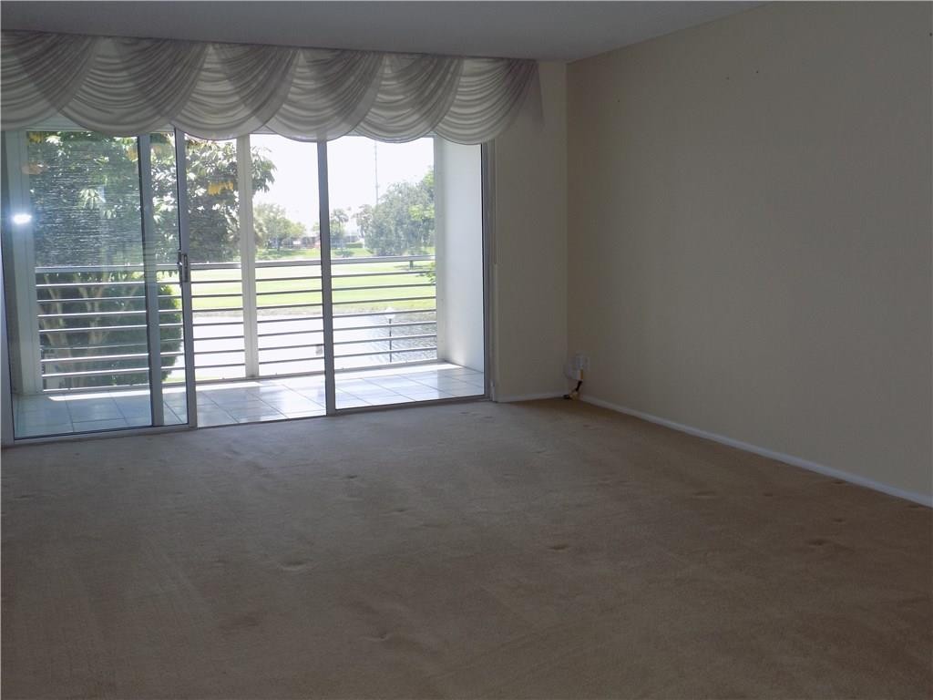 Palm Aire Country Club - Residential