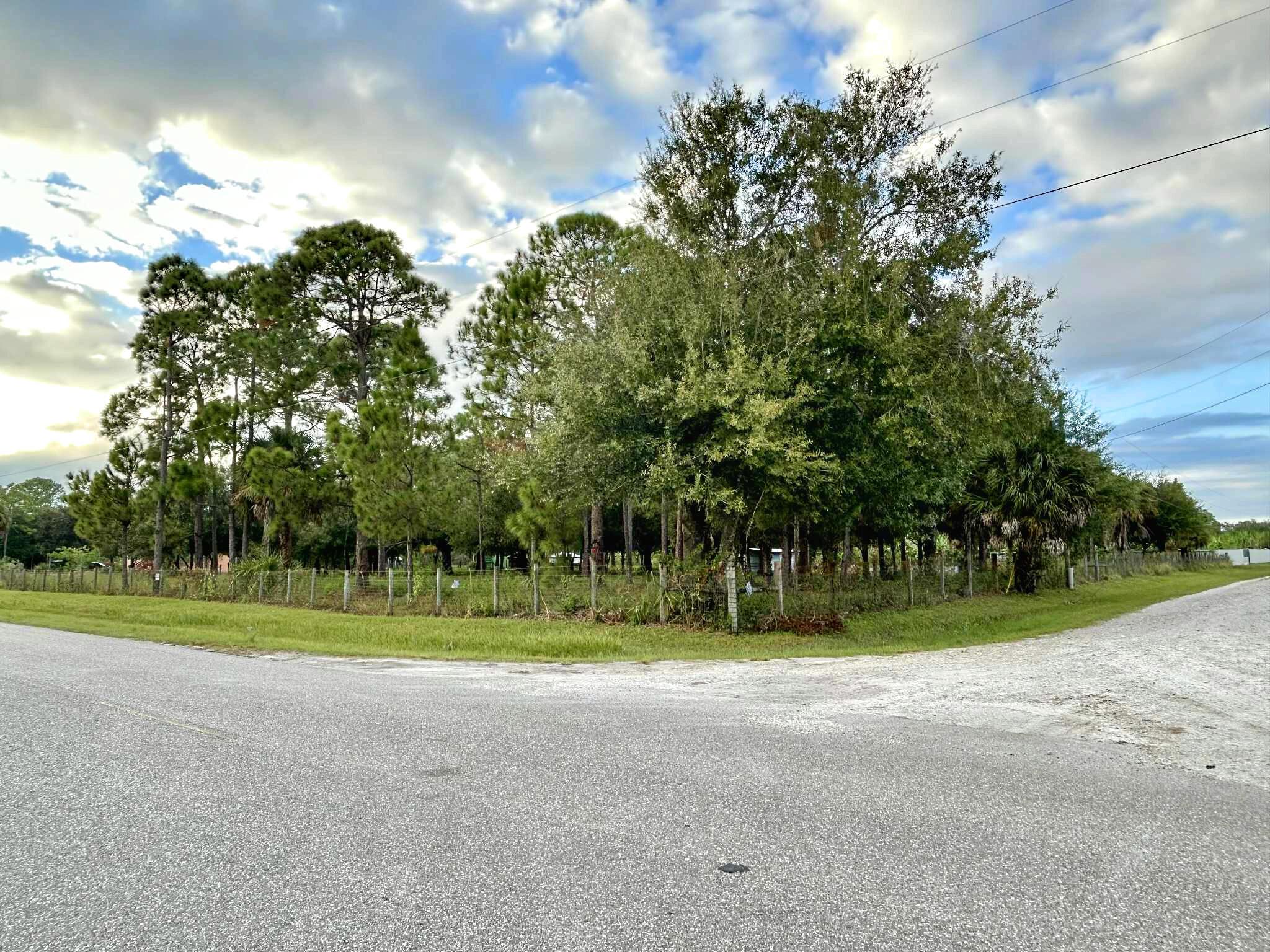 527 Hunting Club Avenue Tract 554