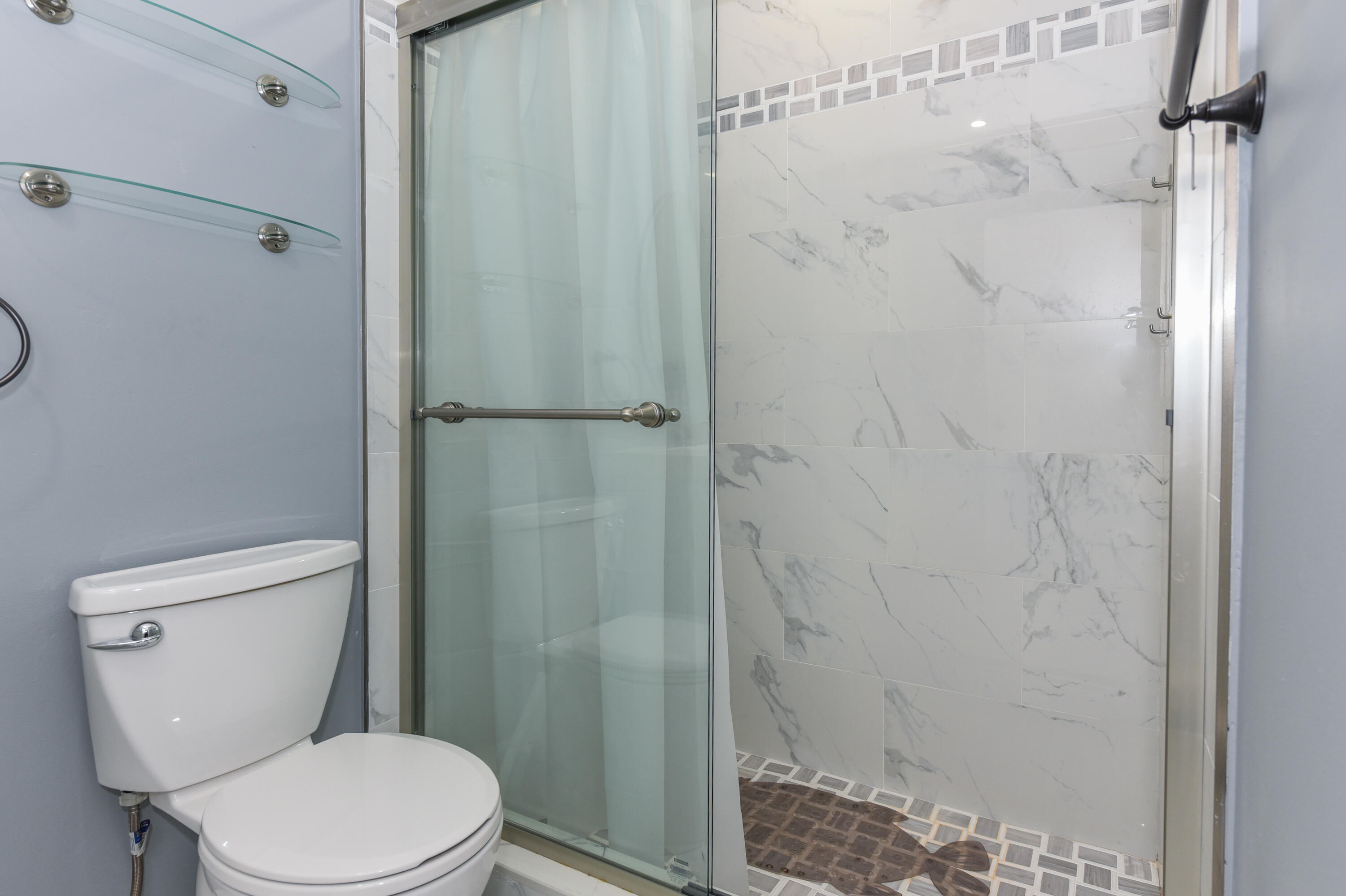 ARBOURS OF THE PALM BEACHES CONDO - Residential