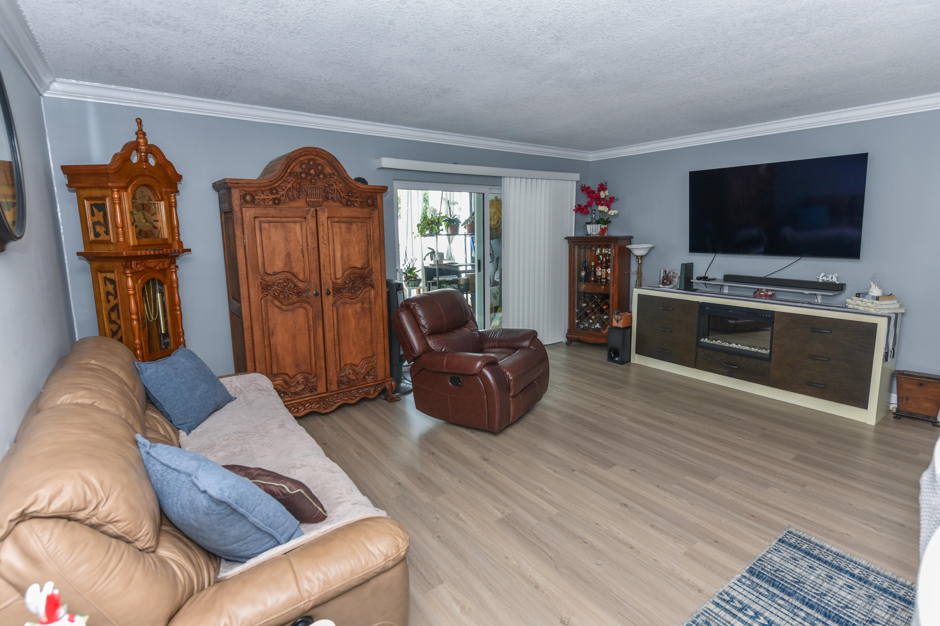 ARBOURS OF THE PALM BEACHES CONDO - Residential