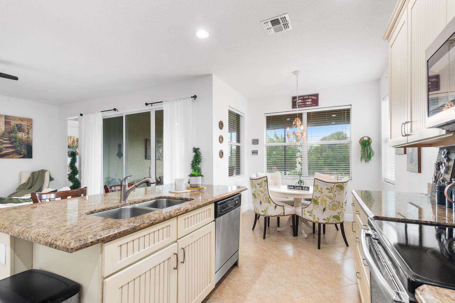 TOWNPARK at TRADITIONS - Residential Lease