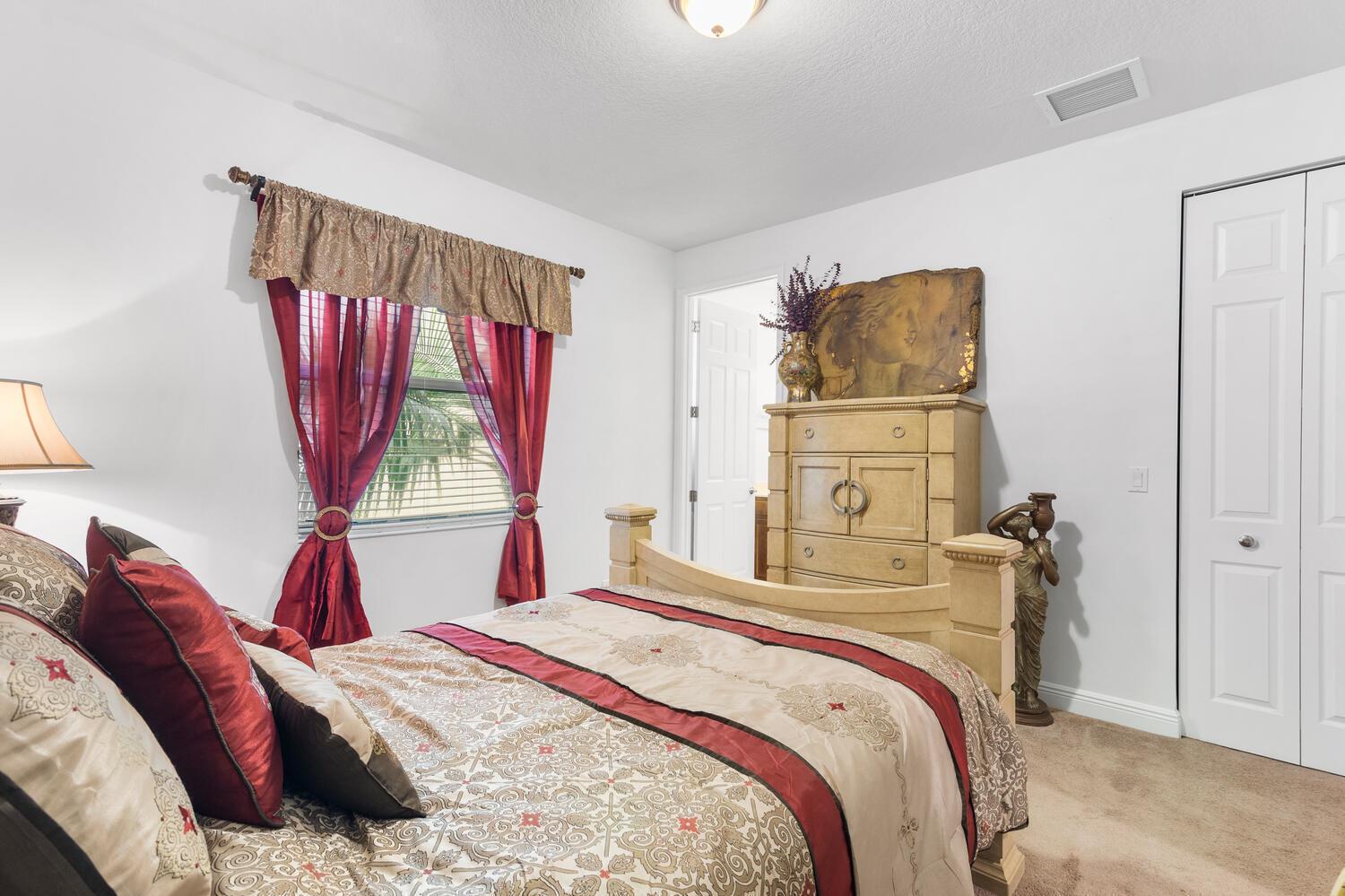 TOWNPARK at TRADITIONS - Residential Lease