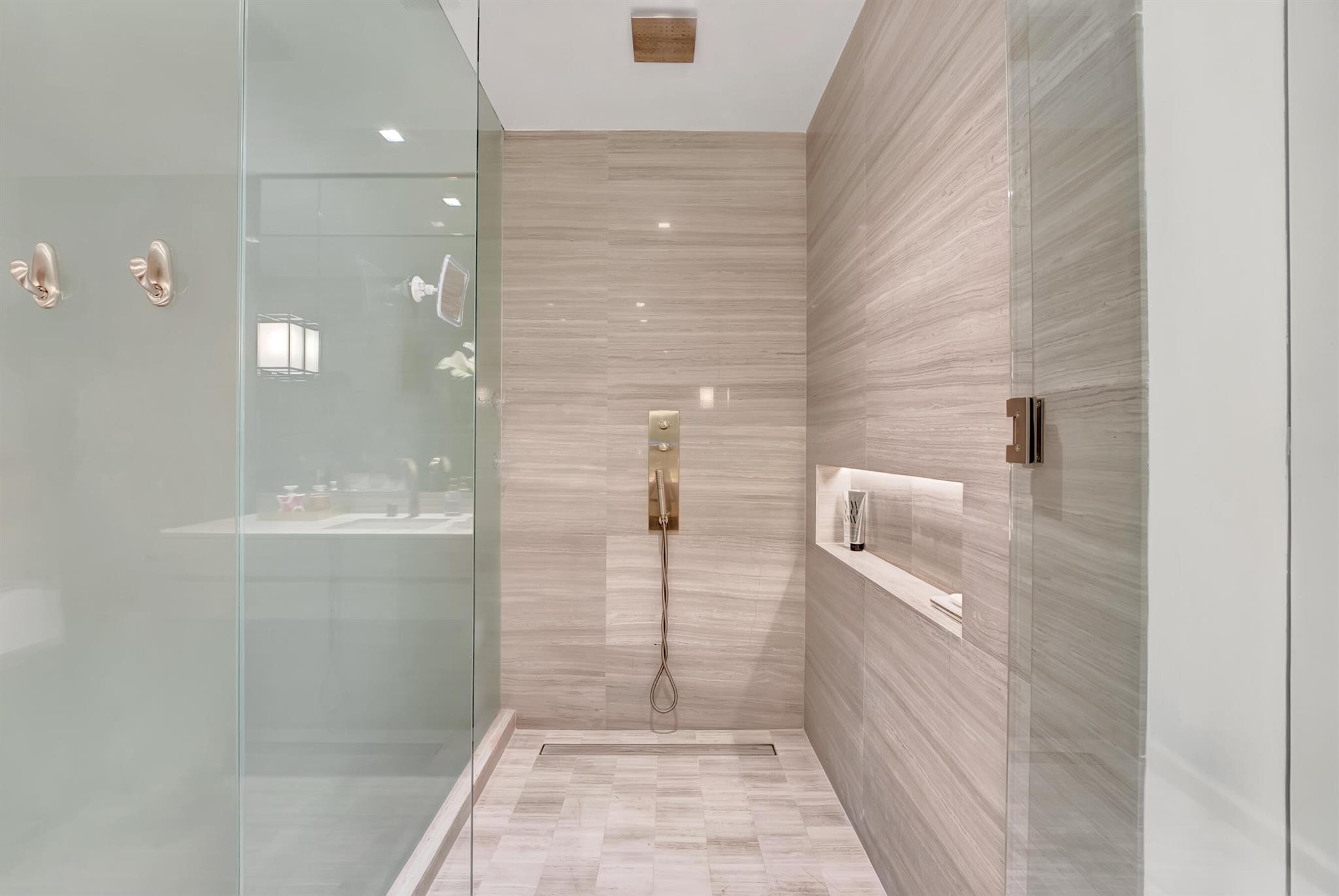 Residences by Armani - Residential