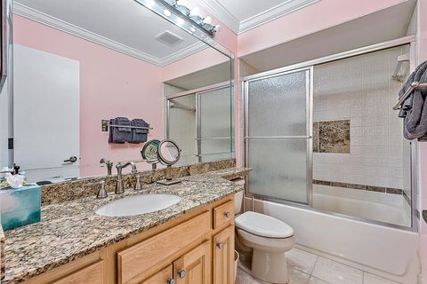 Townhouse in Palm Beach Gardens FL 114 Club Drive Dr 13.jpg