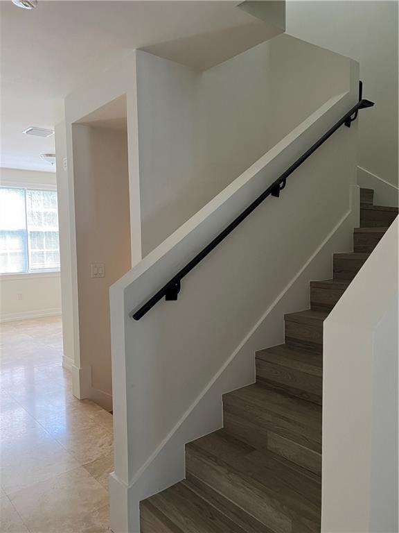 Highland Estates 15-65 B - Residential Lease