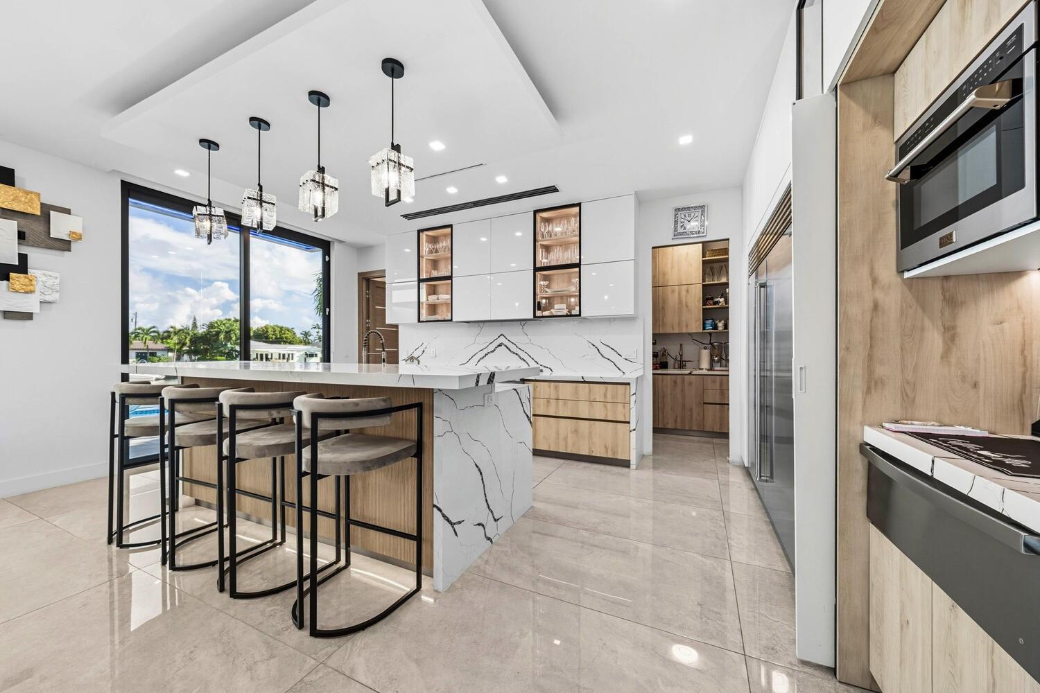 Coral Key Harbor 57-22 B - Residential