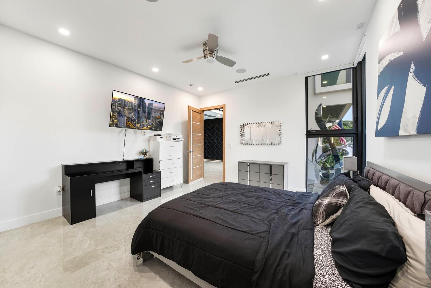 Coral Key Harbor 57-22 B - Residential