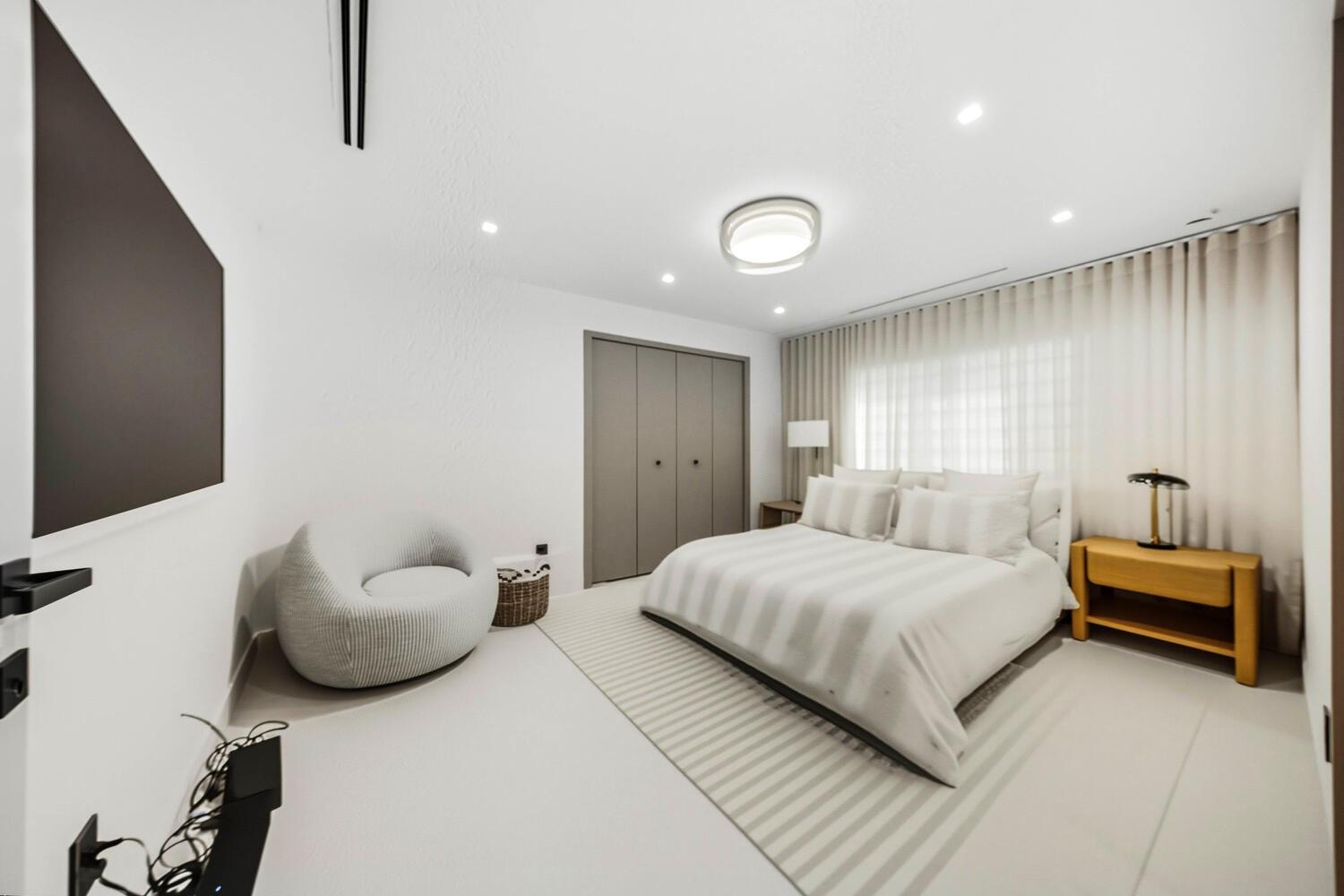 Coral Key Harbor 57-22 B - Residential