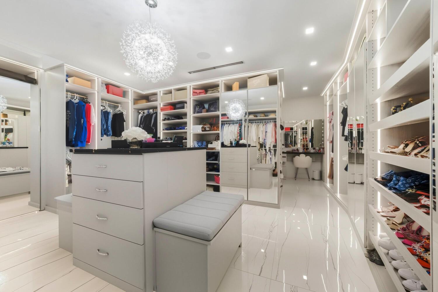 Coral Key Harbor 57-22 B - Residential