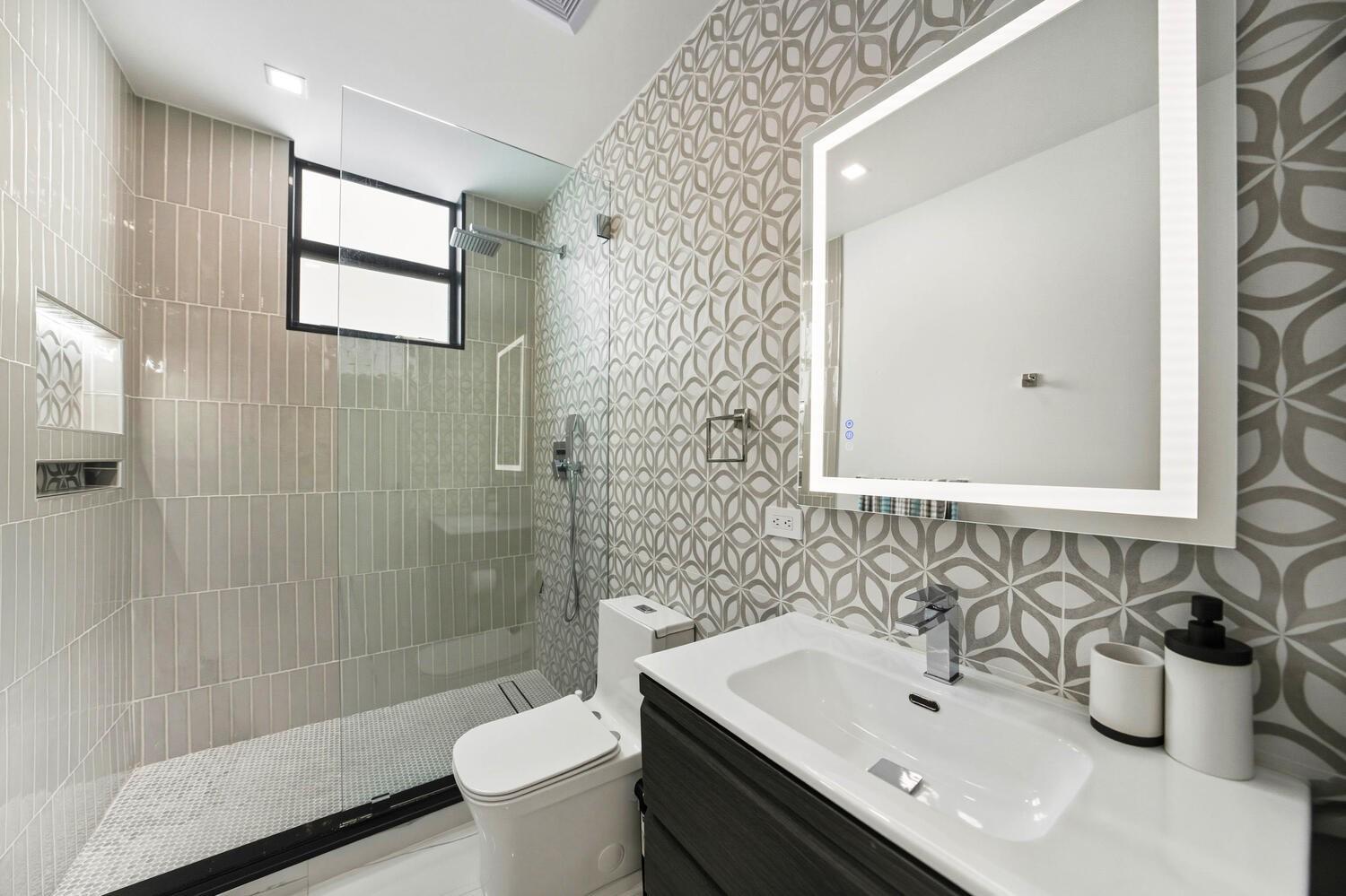 Coral Key Harbor 57-22 B - Residential