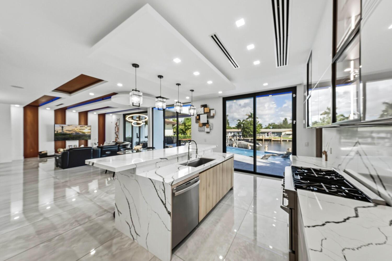 Coral Key Harbor 57-22 B - Residential