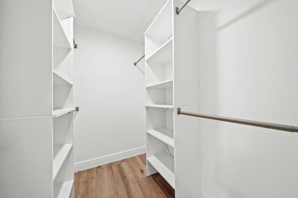 BEAU RIVAGE - Residential Lease