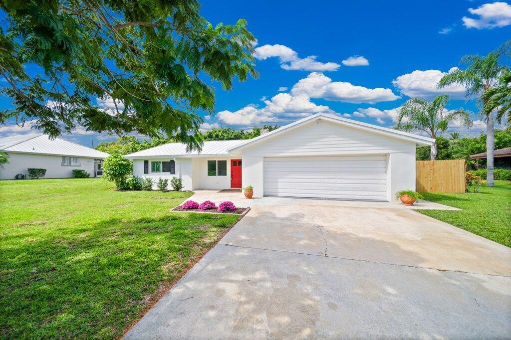 BEAU RIVAGE - Residential Lease