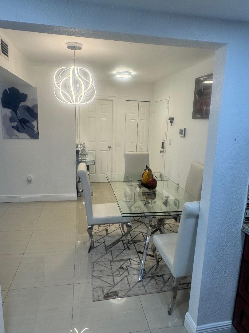 MANORS OF INVERRARY XI - Residential Lease