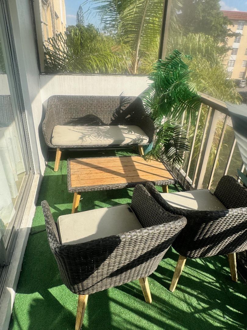 MANORS OF INVERRARY XI - Residential Lease