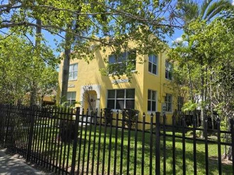 1000 SW 12th Court 3 Miami FL 33135