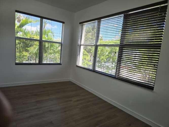 1000 SW 12th Court 3