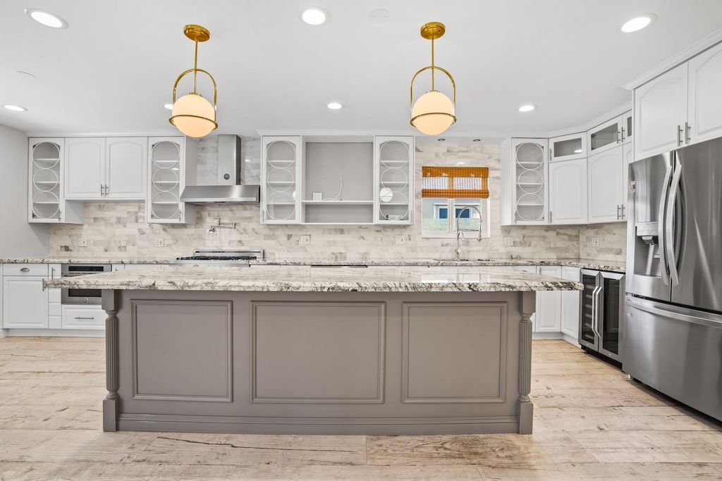 Photo of 4215 Roosevelt Street, Hollywood, FL 33021 (MLS # F10555587)