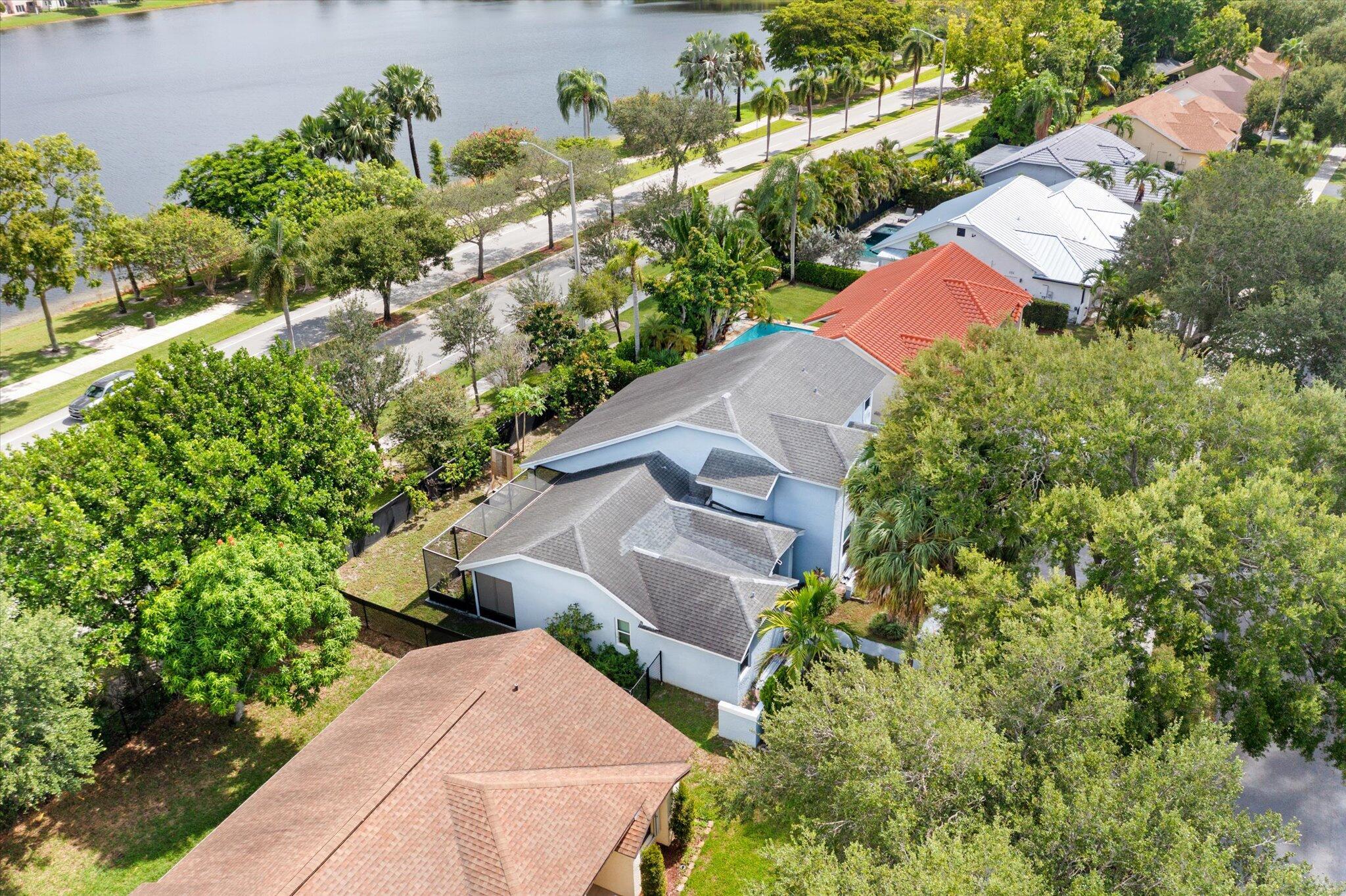 WINSTON PARK - Residential