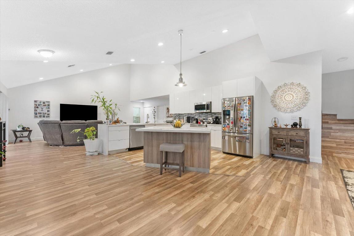 WINSTON PARK - Residential