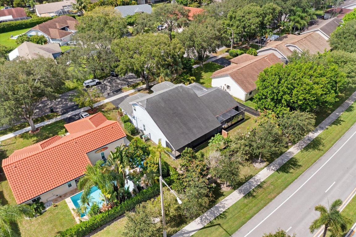 WINSTON PARK - Residential