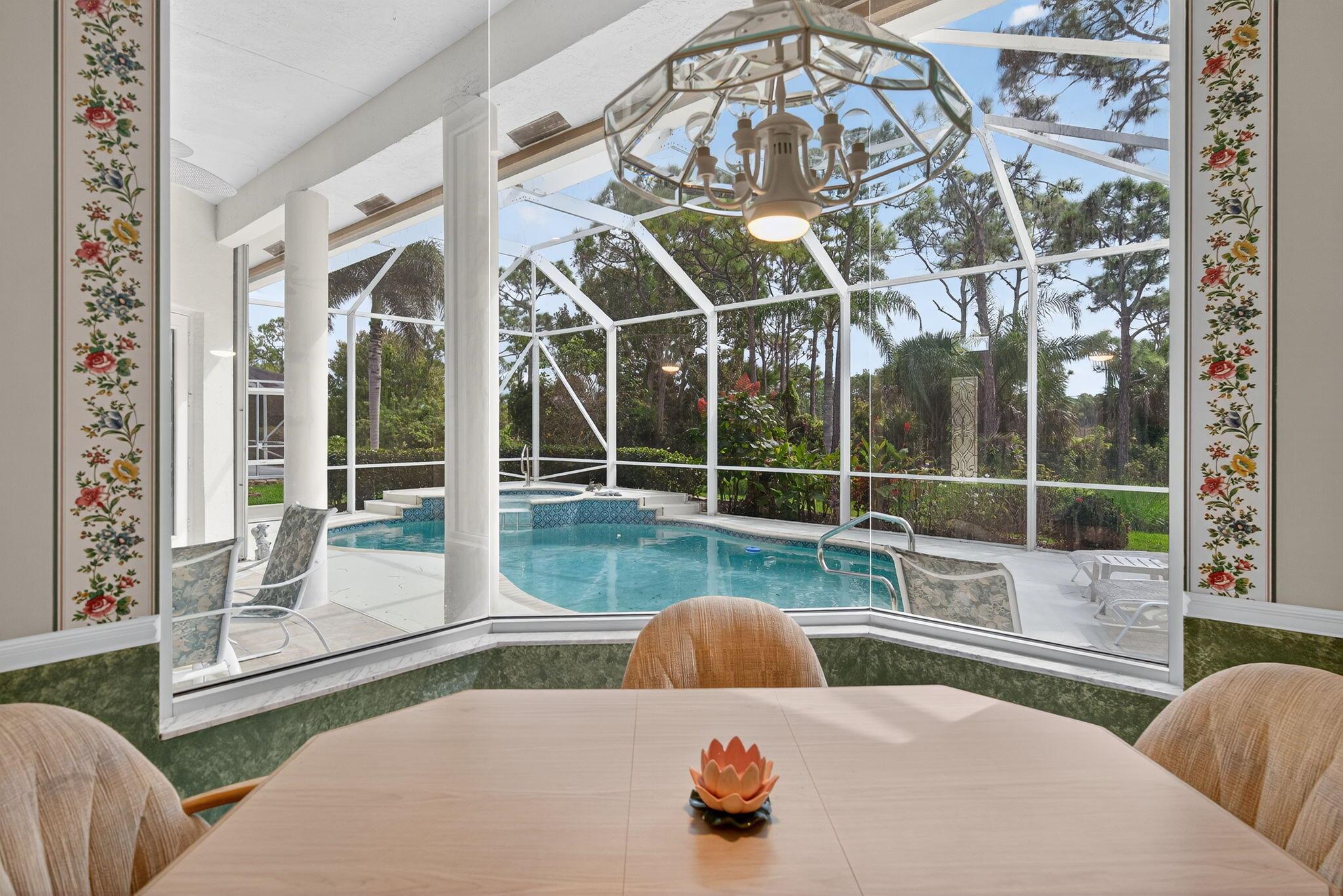 LOST LAKE AT HOBE SOUND - Residential