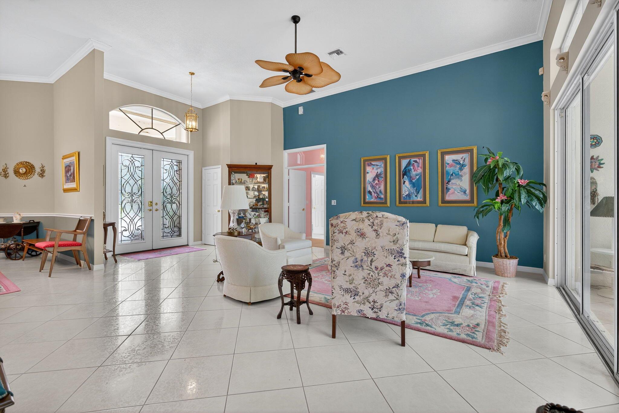 LOST LAKE AT HOBE SOUND - Residential