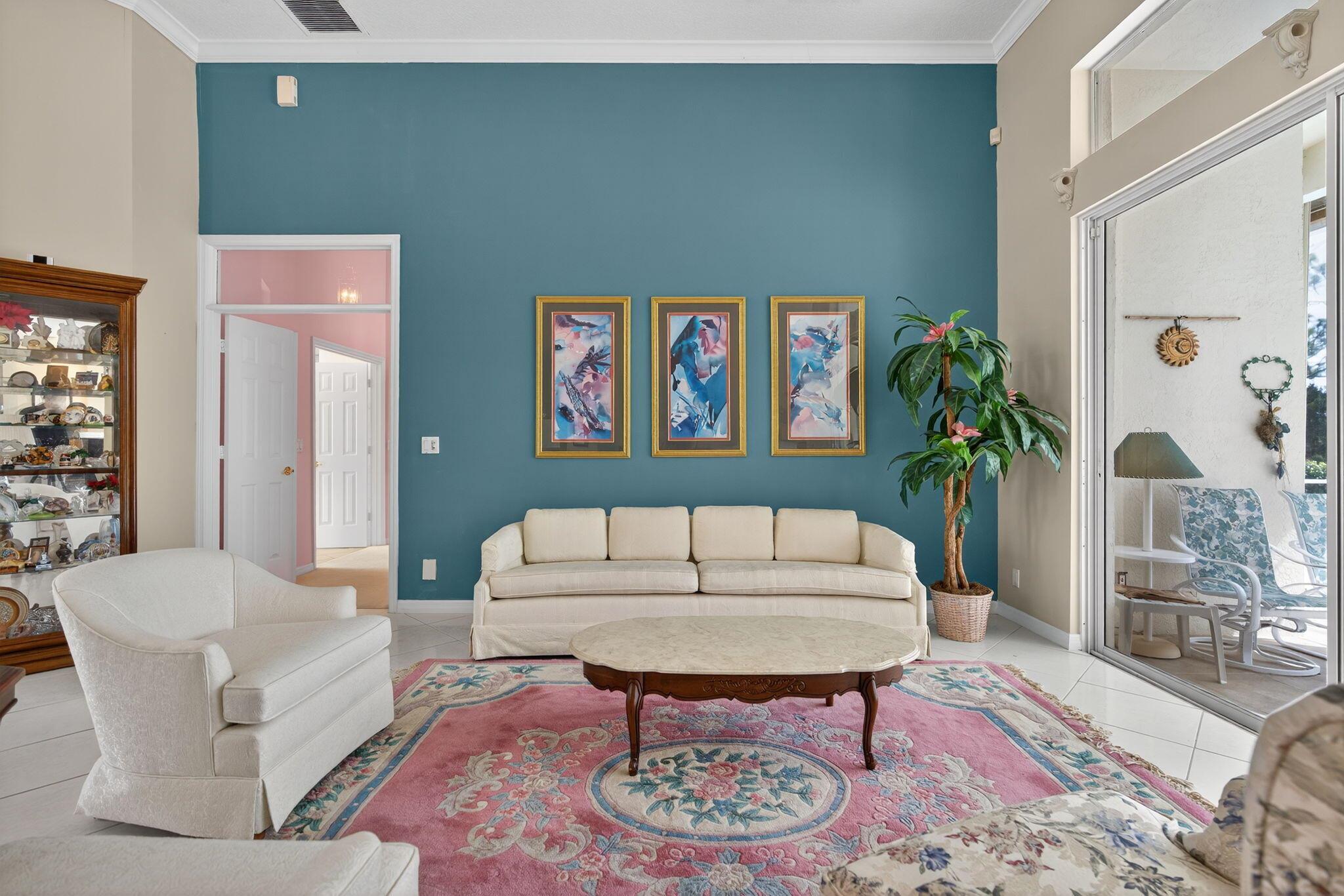 LOST LAKE AT HOBE SOUND - Residential