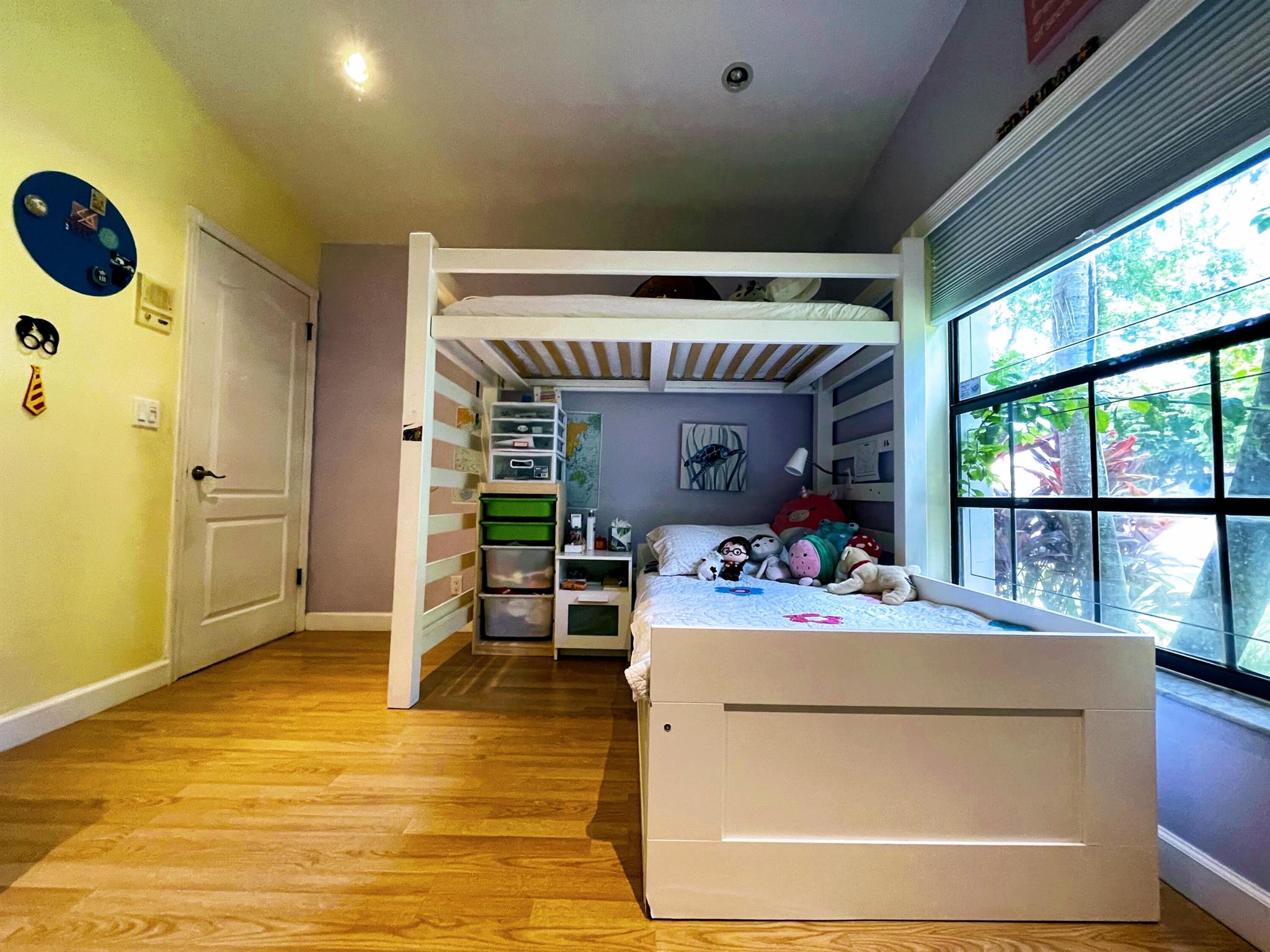 JACARANDA LAKES SEC 12 - Residential Lease