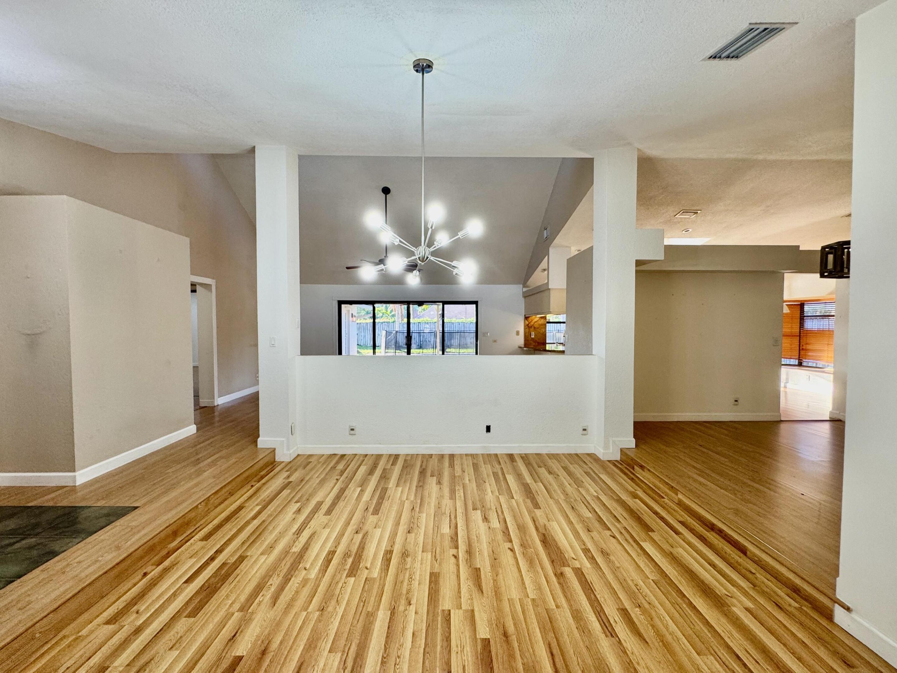 JACARANDA LAKES SEC 12 - Residential Lease