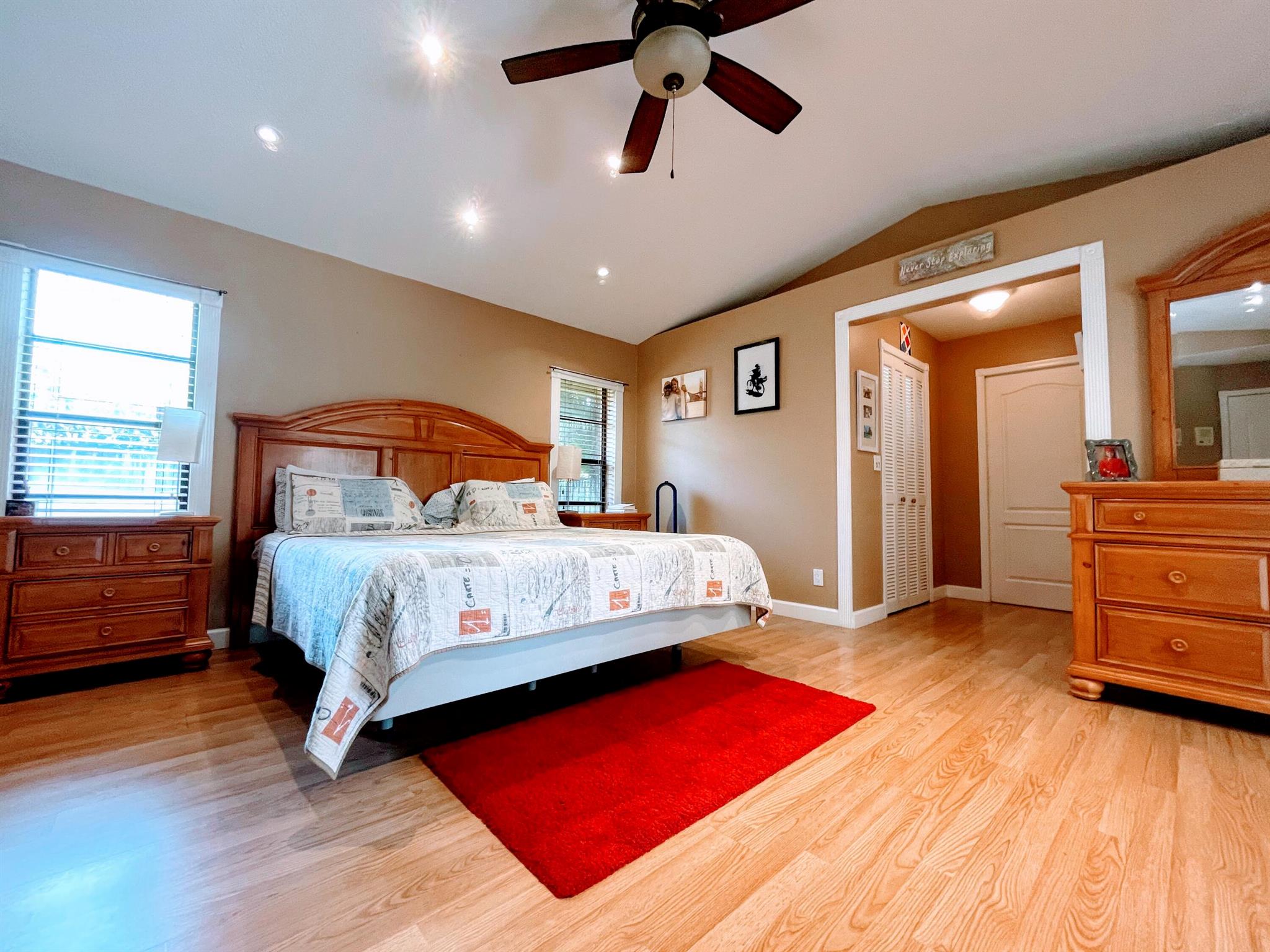 JACARANDA LAKES SEC 12 - Residential Lease