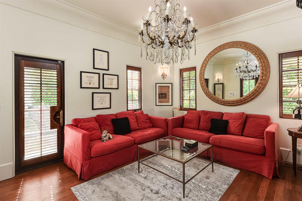 ROYAL PARK - Residential