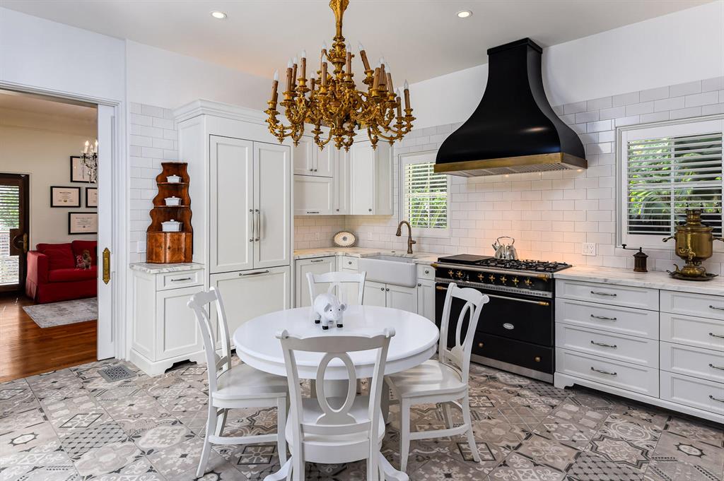 ROYAL PARK - Residential