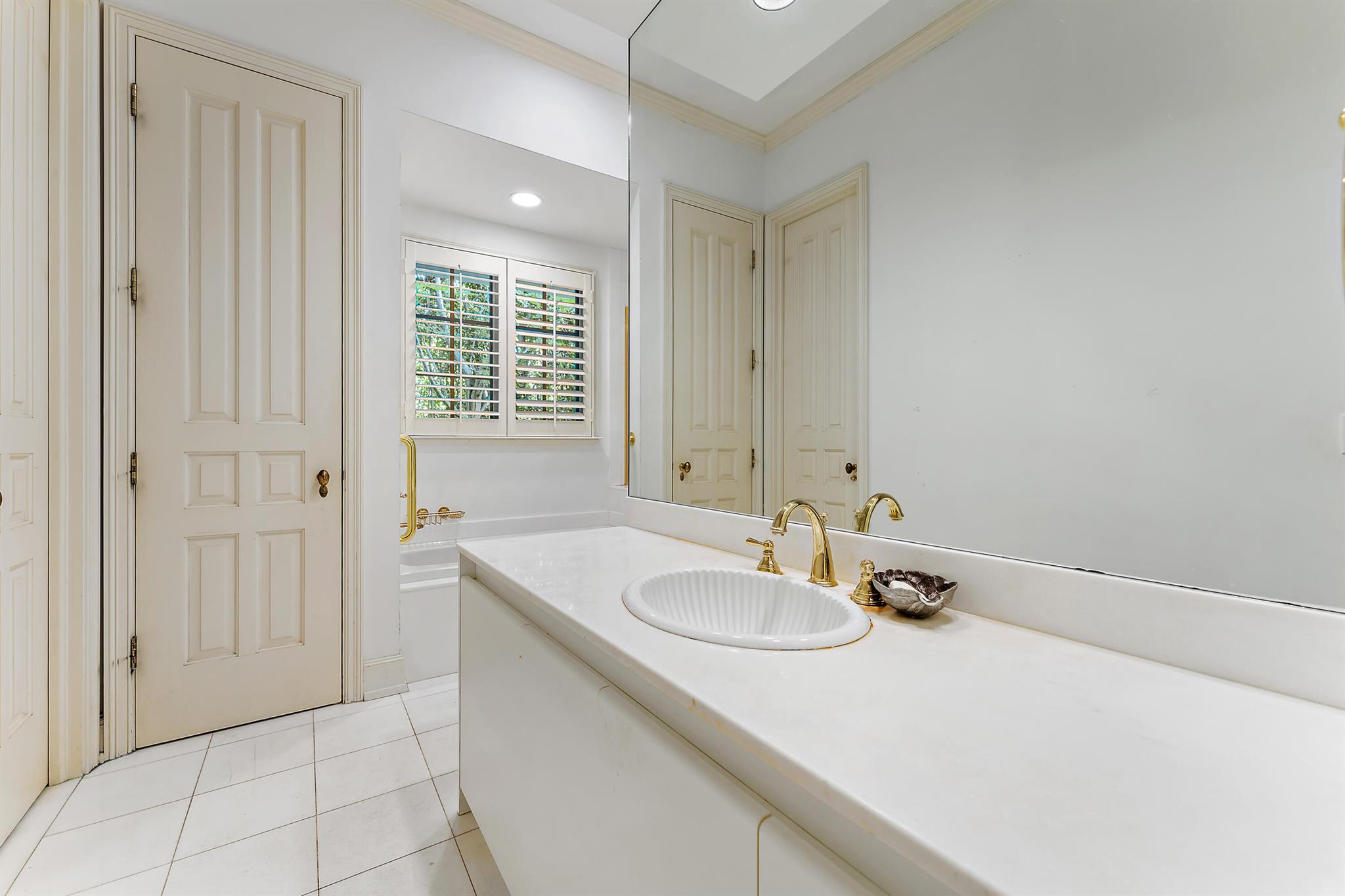 LOBLOLLY PINES - Residential